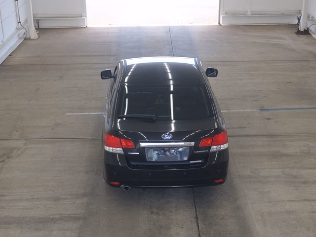 SUBARU LEGACY B4