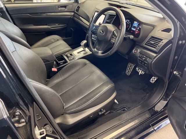 SUBARU LEGACY B4