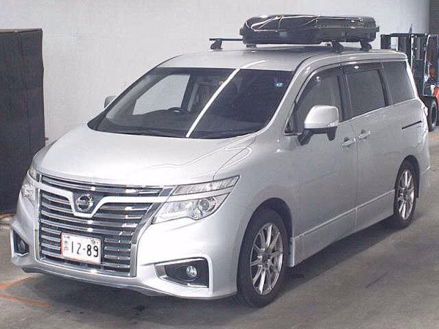 NISSAN ELGRAND
