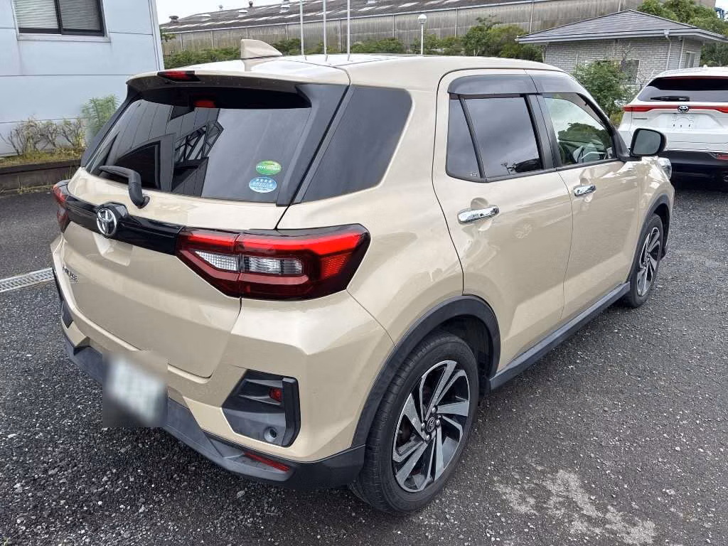 TOYOTA RAIZE