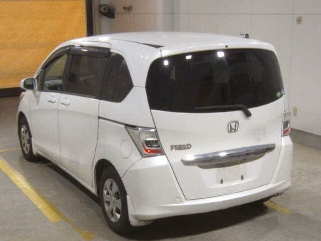 HONDA FREED