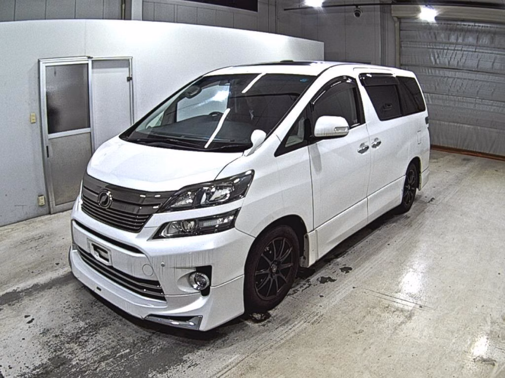 TOYOTA VELLFIRE