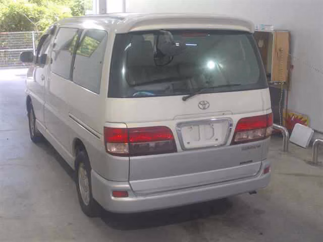 TOYOTA REGIUS