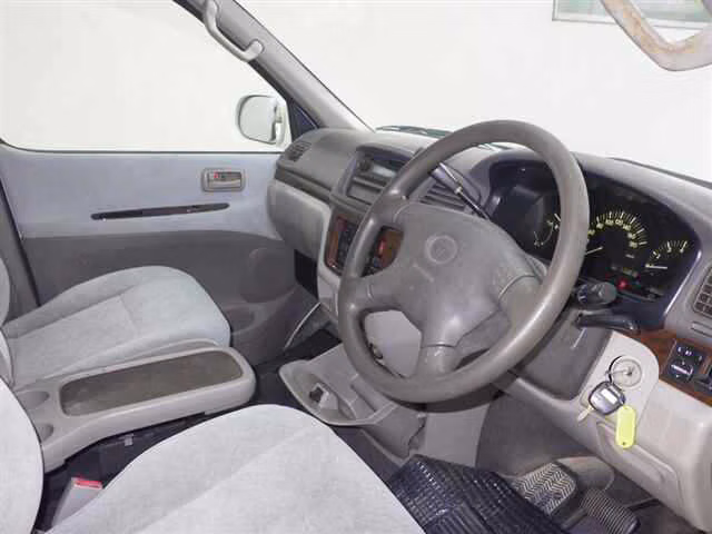 TOYOTA REGIUS