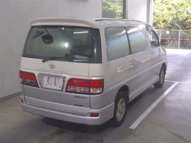 TOYOTA REGIUS