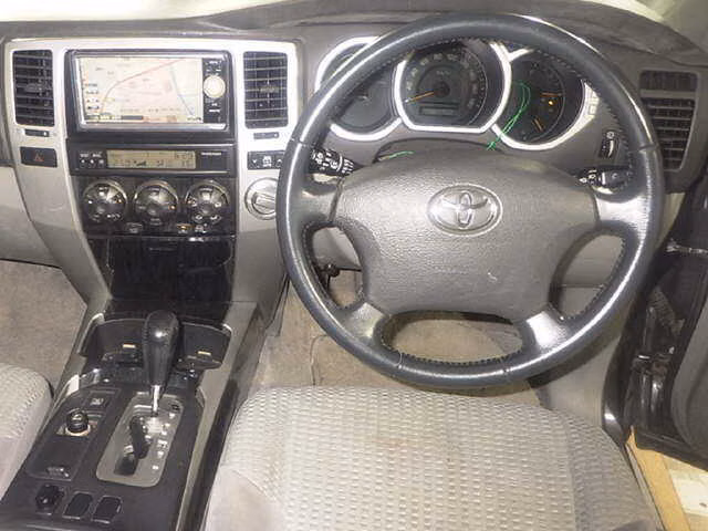 TOYOTA HILUX SURF