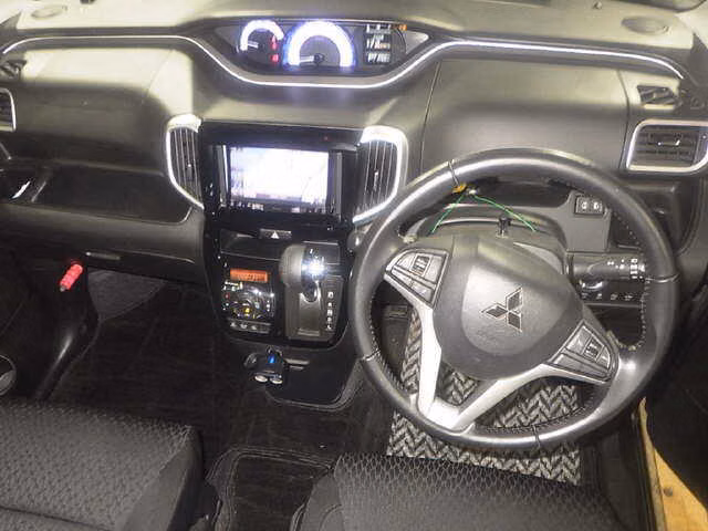 MITSUBISHI DELICA D:2