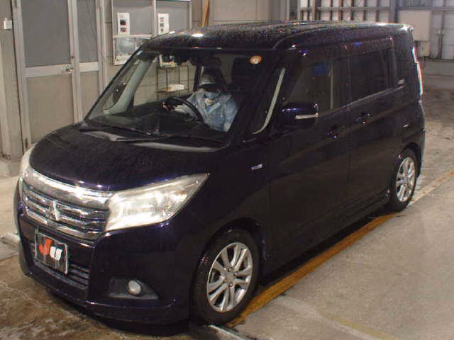 MITSUBISHI DELICA D:2