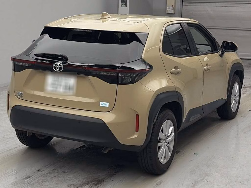 TOYOTA YARIS CROSS