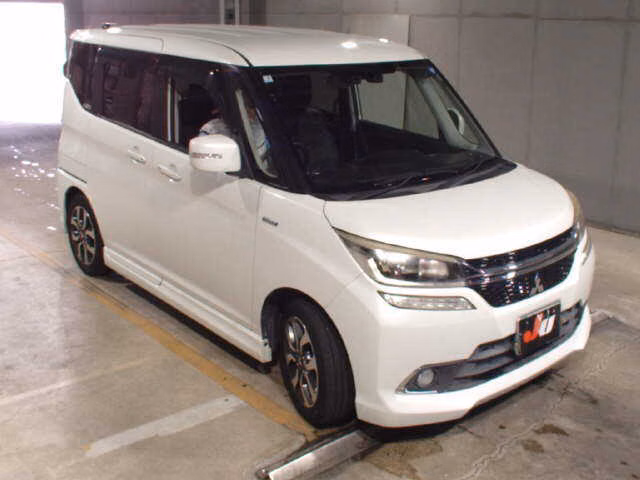 MITSUBISHI DELICA D:2
