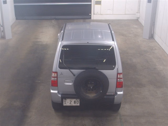 MITSUBISHI PAJERO MINI