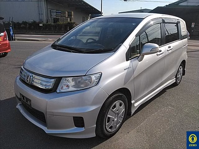 HONDA FREED SPIKE
