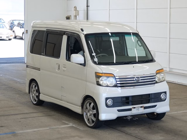 DAIHATSU ATRAI