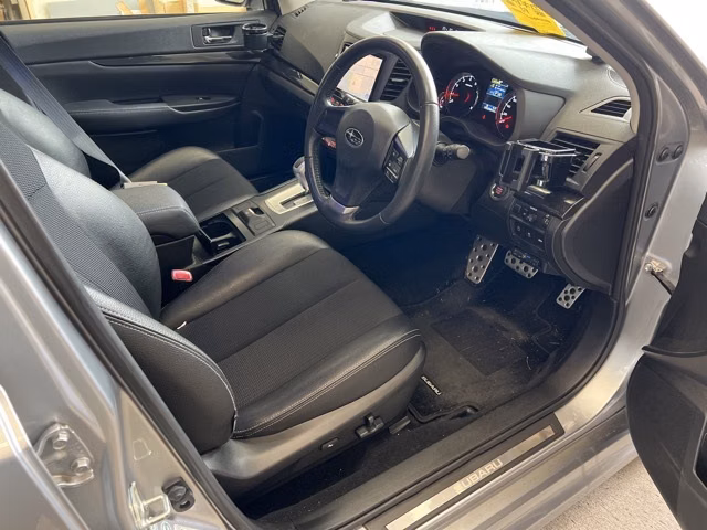 SUBARU LEGACY