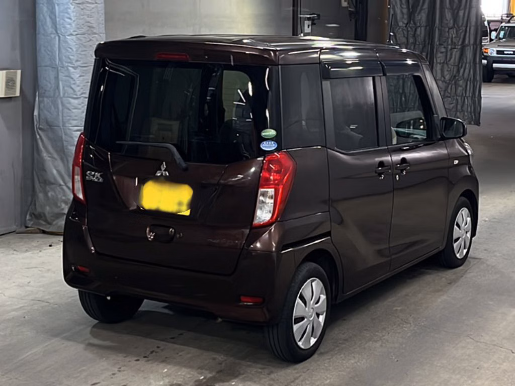 MITSUBISHI EK SPACE