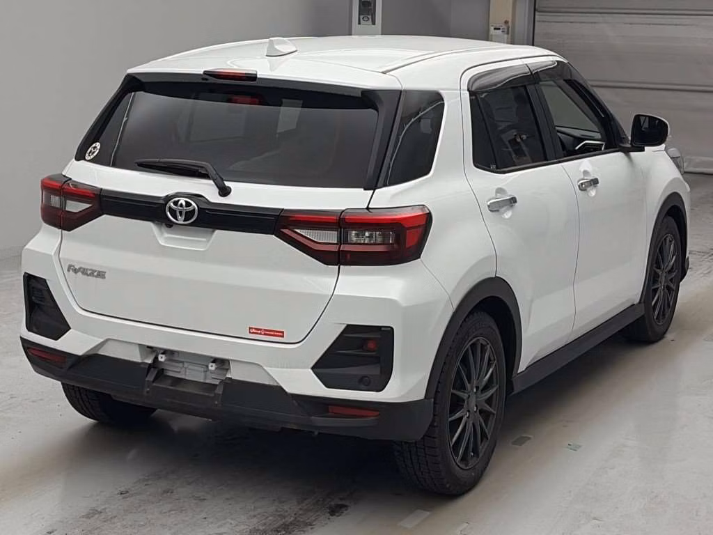 TOYOTA RAIZE