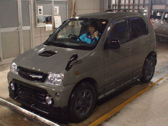 DAIHATSU TERIOS KID