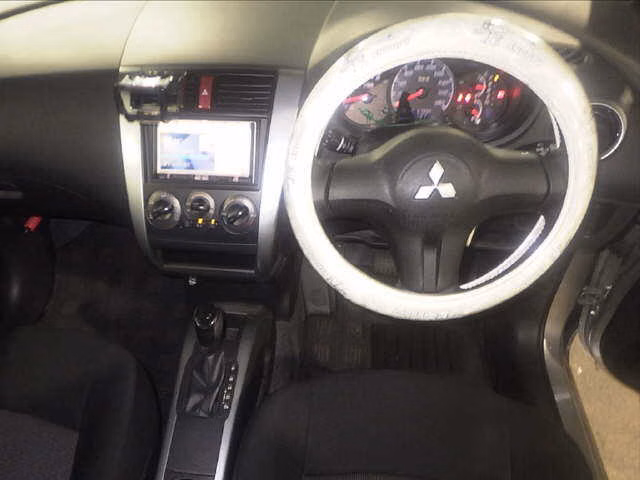 MITSUBISHI COLT PLUS