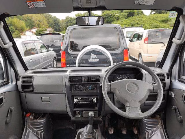 MITSUBISHI MINICAB