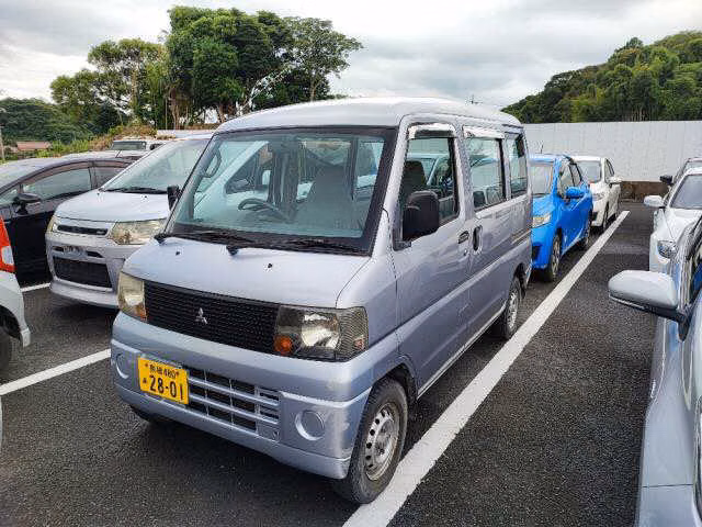 MITSUBISHI MINICAB