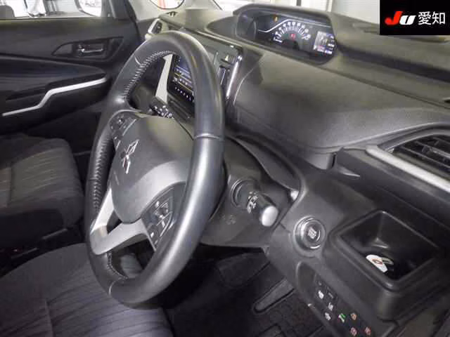 MITSUBISHI DELICA D:2