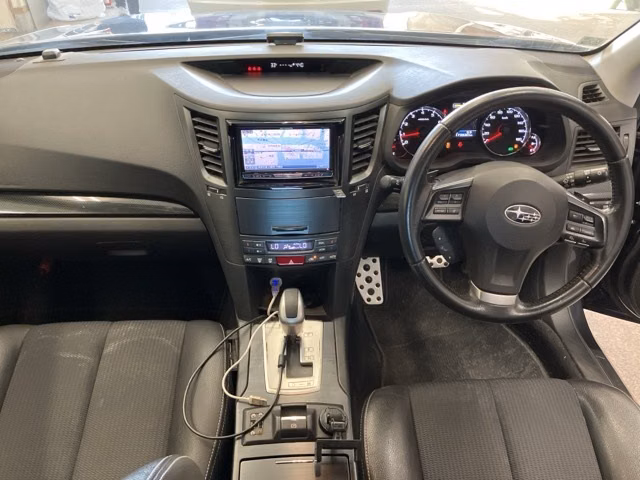 SUBARU LEGACY B4
