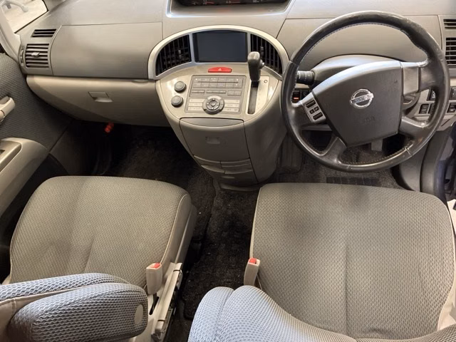 NISSAN PRESAGE