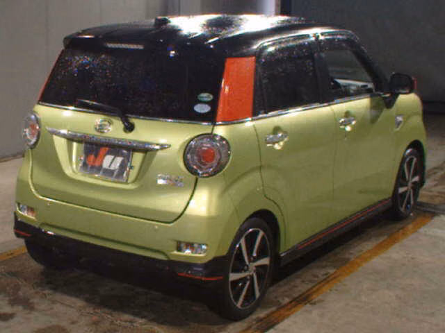 DAIHATSU CAST
