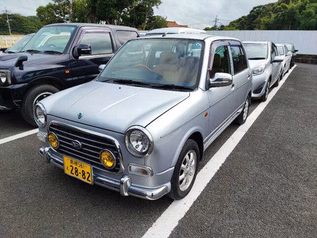 DAIHATSU MIRA GINO