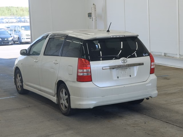 TOYOTA WISH