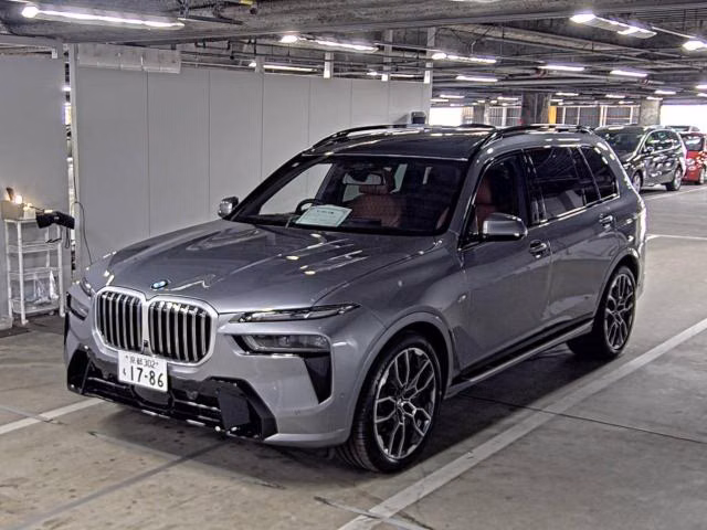 BMW X7