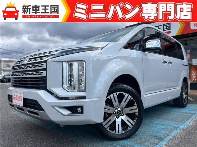 MITSUBISHI DELICA D:5