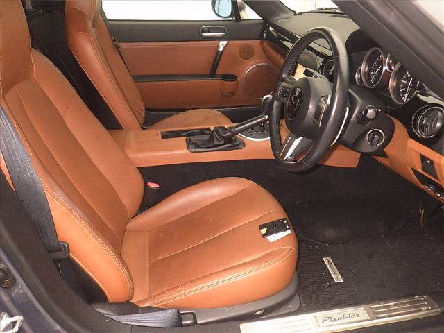MAZDA ROADSTER