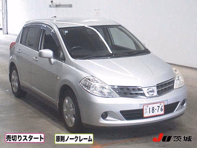 Nissan Tiida