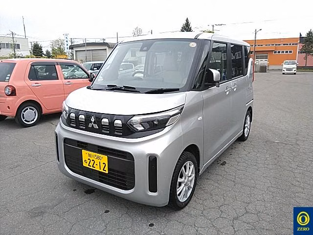 MITSUBISHI EK SPACE