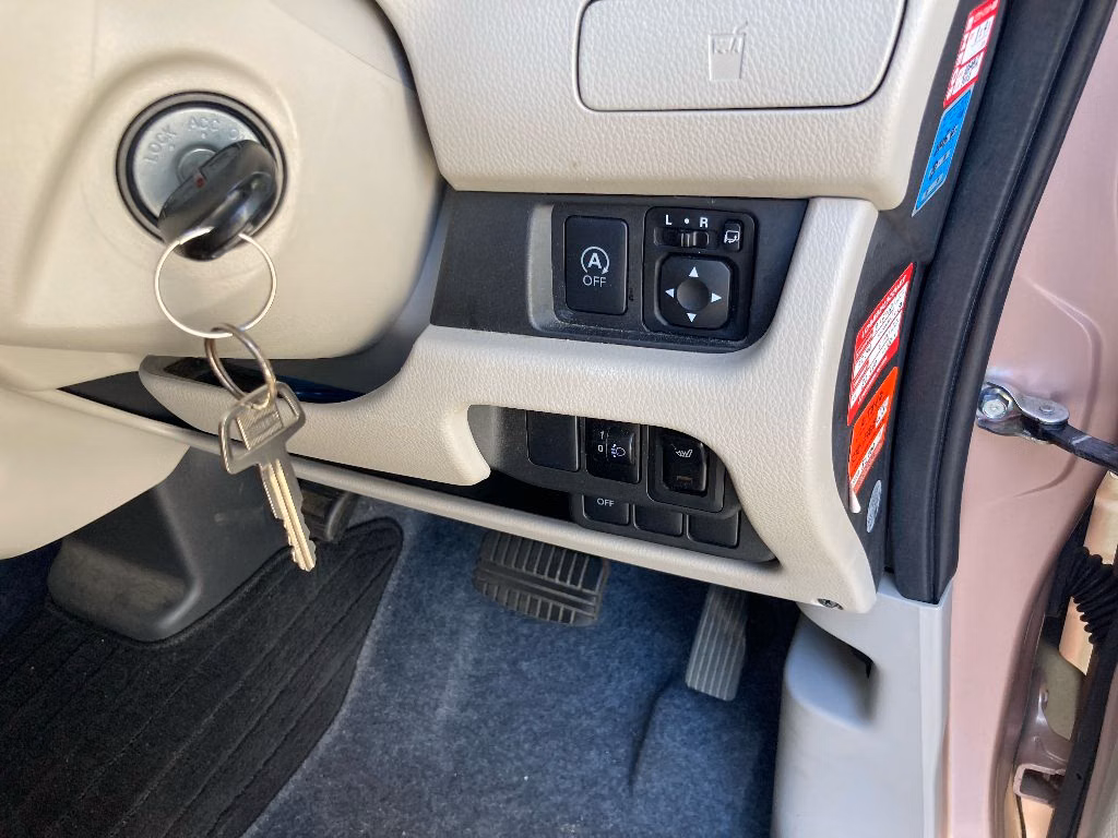 MITSUBISHI EK WAGON