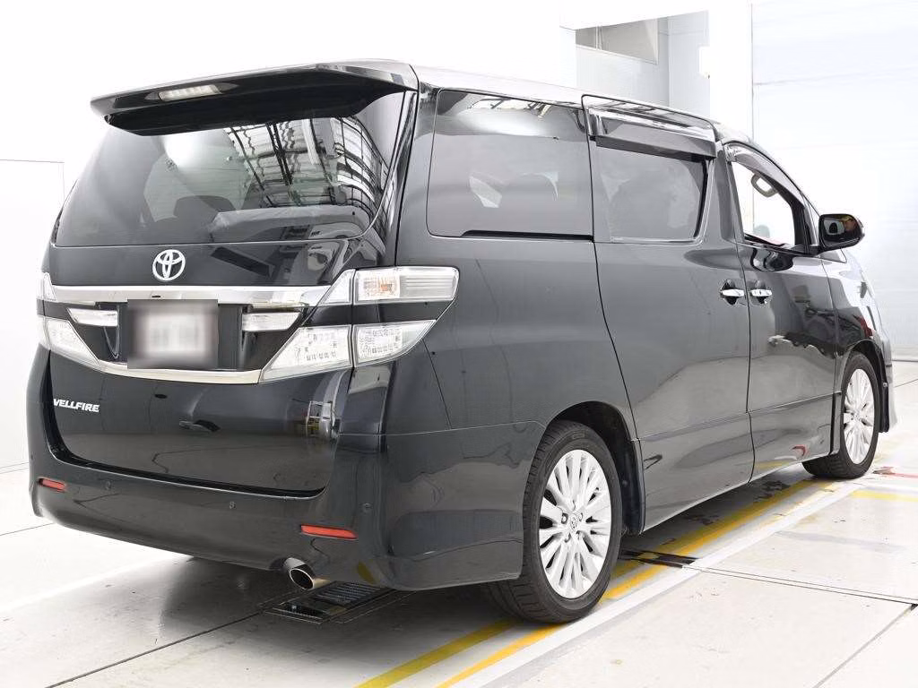 TOYOTA VELLFIRE