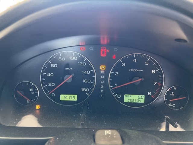 SUBARU LEGACY B4