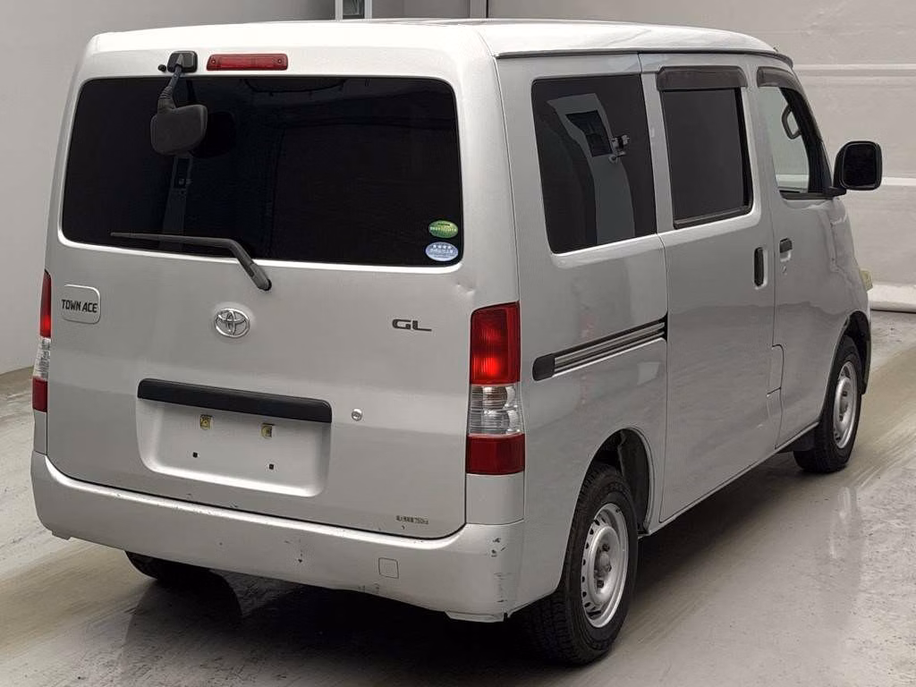 TOYOTA LITE ACE