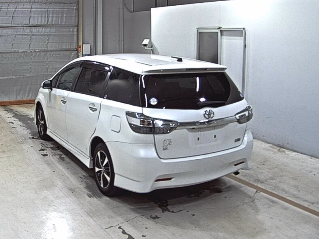 TOYOTA WISH