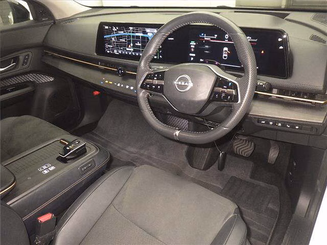 NISSAN ARIYA