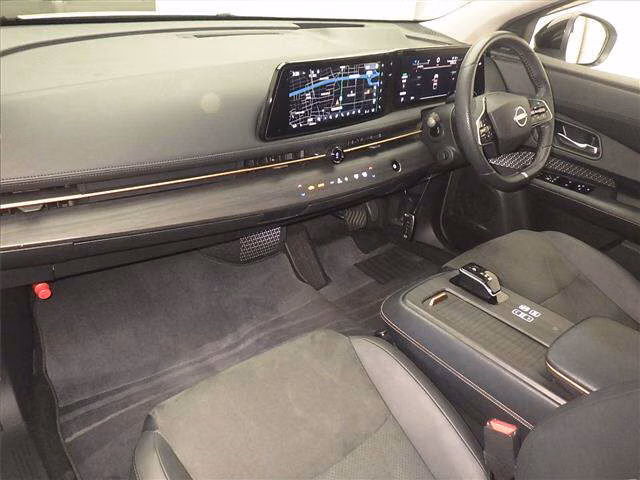 NISSAN ARIYA