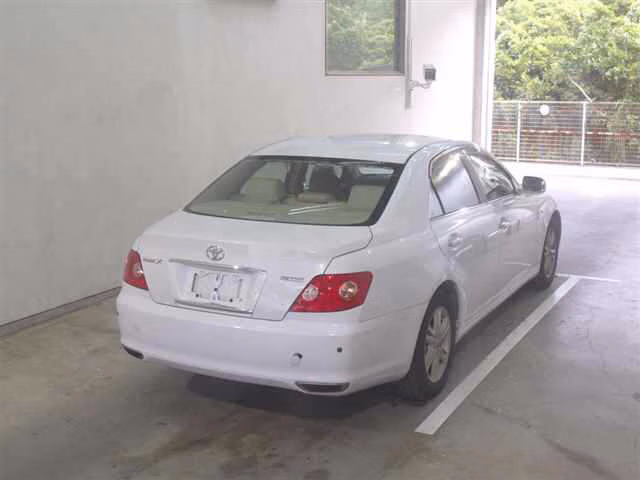 TOYOTA MARK X