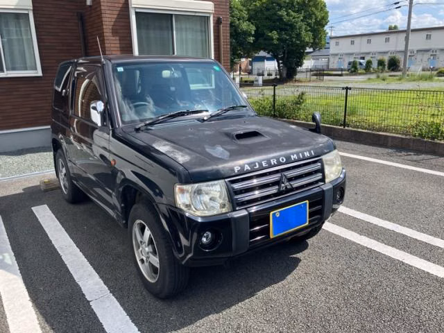 MITSUBISHI PAJERO MINI