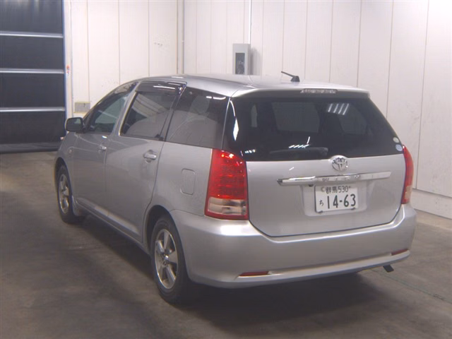 TOYOTA WISH