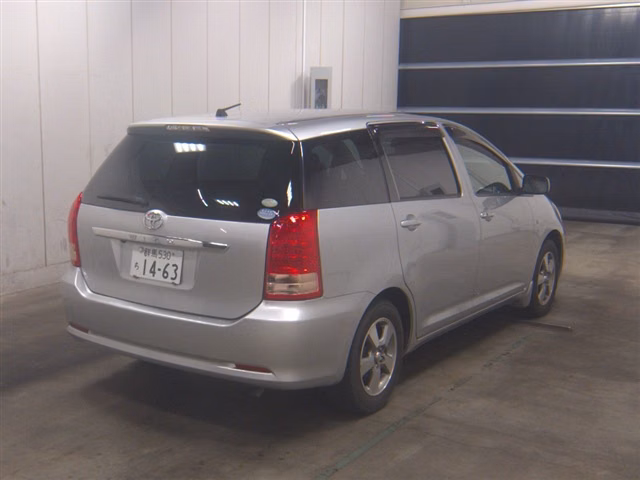 TOYOTA WISH