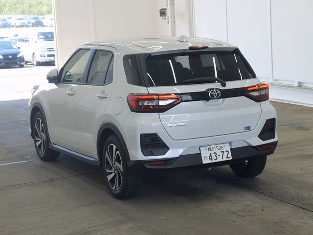 TOYOTA RAIZE