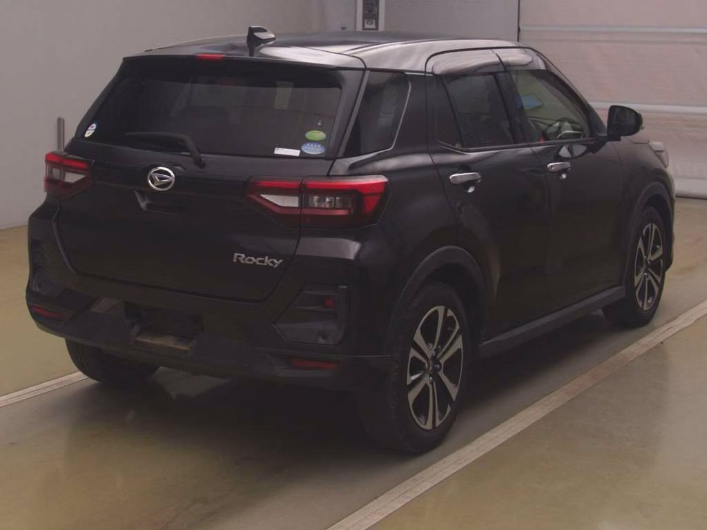 DAIHATSU ROCKY