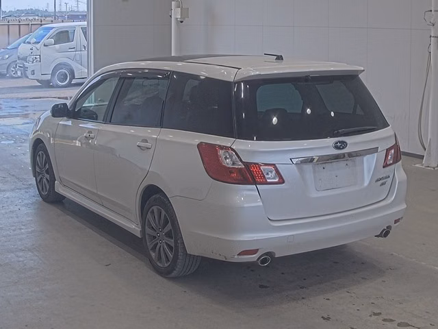 SUBARU EXIGA
