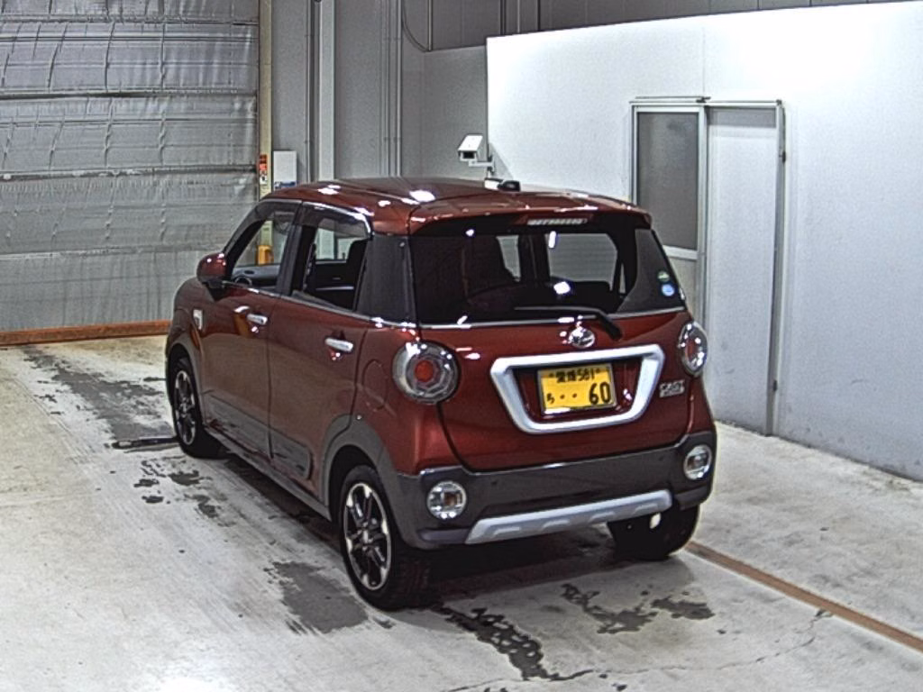DAIHATSU CAST